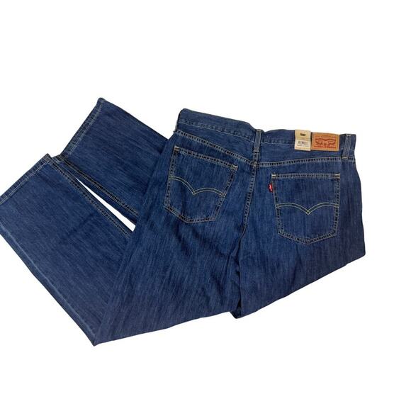 Levi's NWT 32x30 Low Pro Straight Jeans Low Rise Denim - Picture 4 of 5